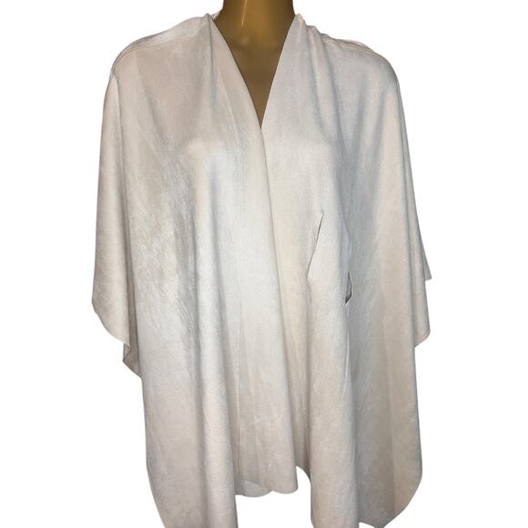 Ravel Ultra Soft Faux Suede Ivory Wrap One Size Fits Most - Picture 3 of 5